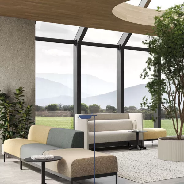 Italian design Lounge Sofas, Benches for Waiting Rooms and Restaurants