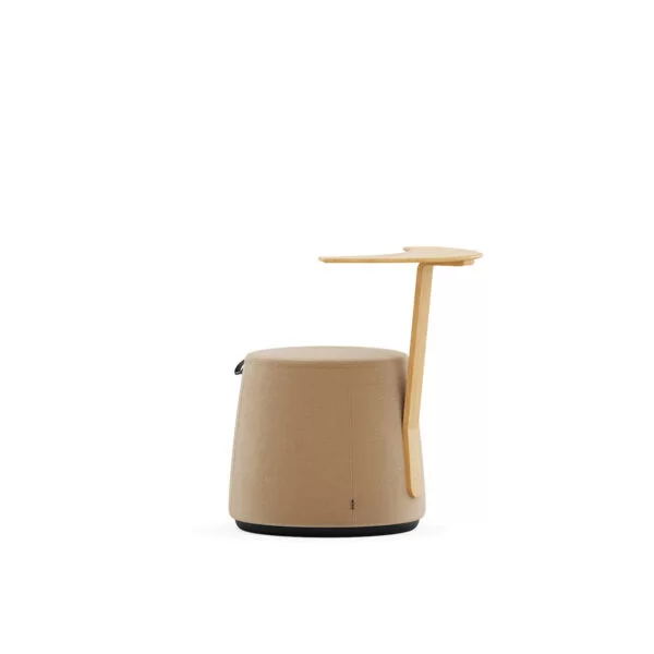 pouf con tavolino integrato per ufficio e studio di design. Frezza