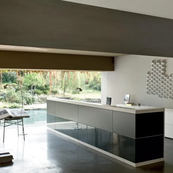 Reception Desks for Office and Hotel - Frezza