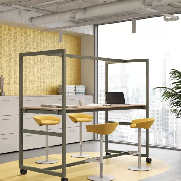 Tables and Desks on Wheels for the Office - Be.1 Frezza