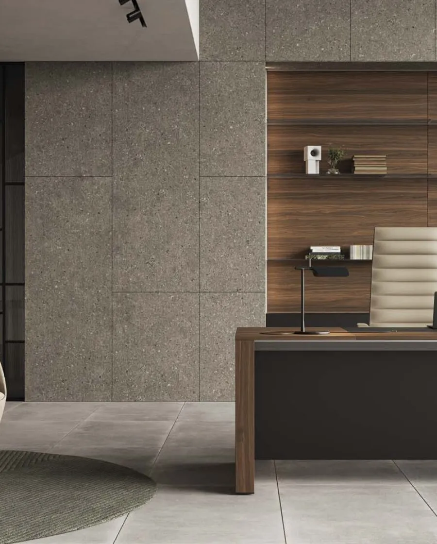Large Executive Desk for Luxury and Prestigious Offices - Ono
