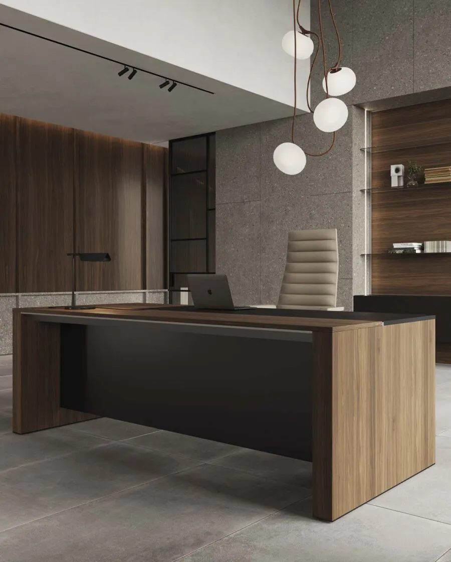 Large Executive Desk for Luxury and Prestigious Offices - Ono