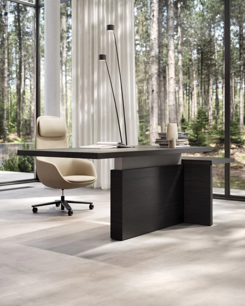 Modern Office Desks and Tables. Design Made in Italy