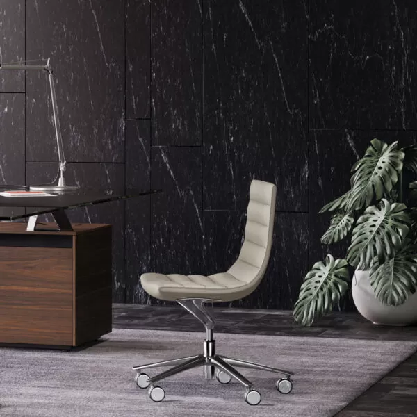 Guest Chair for Office in Leather and Fabric - Key