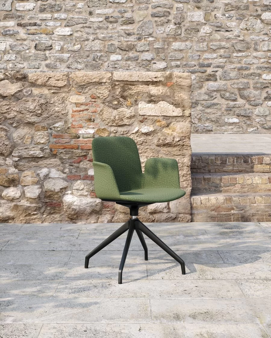 Designer Lounge Chairs for Bar, Restaurant and Office - Frezza