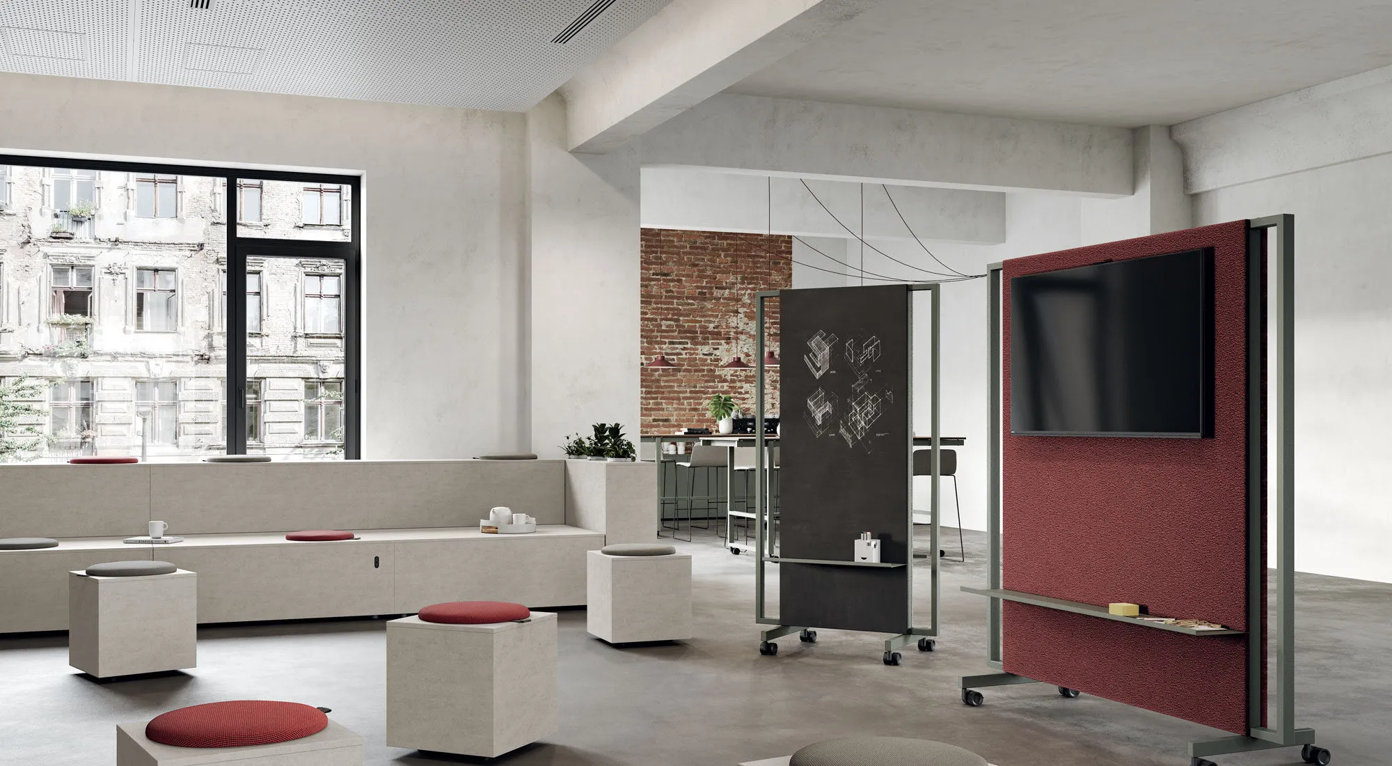 Discover Frezza's training spaces: hybrid design, coworking, and multifunctional solutions for the modern workspace.
