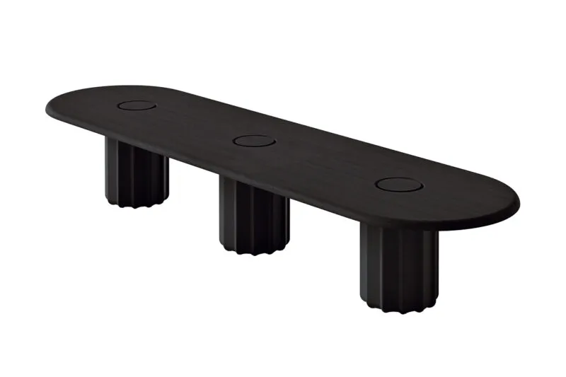 Sabree large oval table design with black lacquered finish, three cylindrical bases and integrated power unit, side view on white background — Frezza