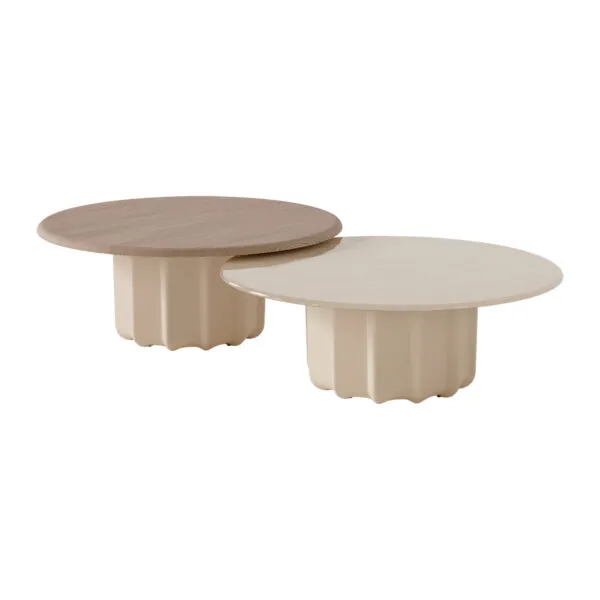 Sabree luxury coffee tables in two sizes: oak veneer top and lacquered sand finish, with signature undulating sculptural base — Italian design
